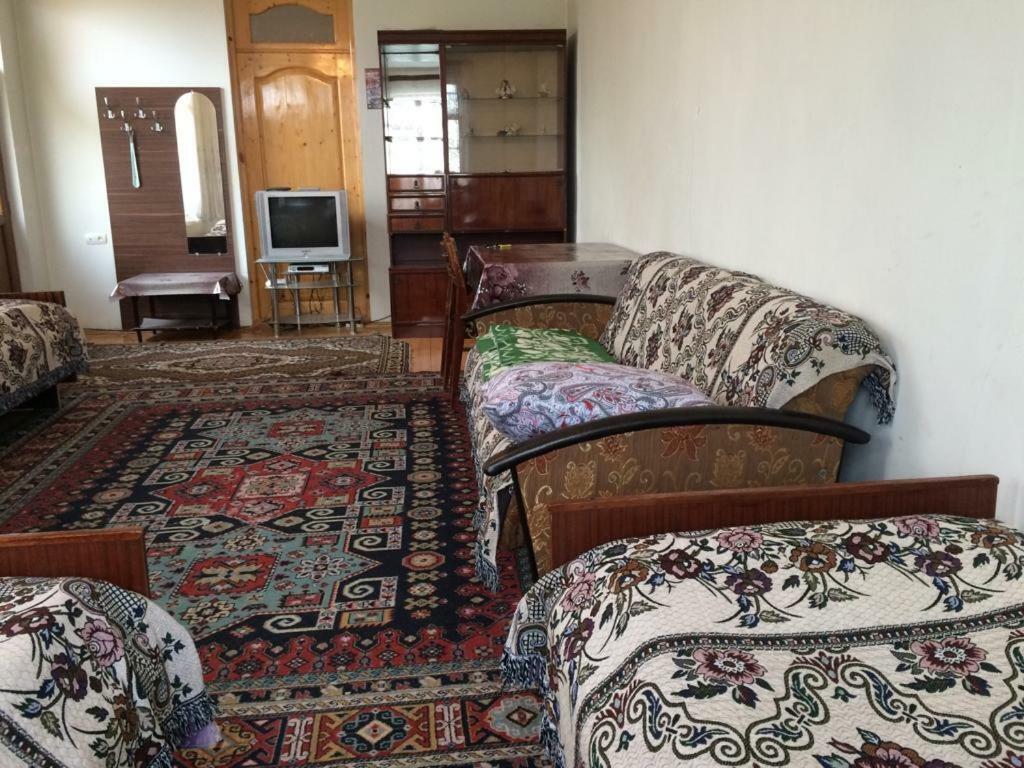 Huseyn Houses Ganja Buitenkant foto